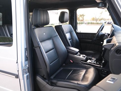 Used 2014 Mercedes-Benz G 63 AMG 4MATIC image 32