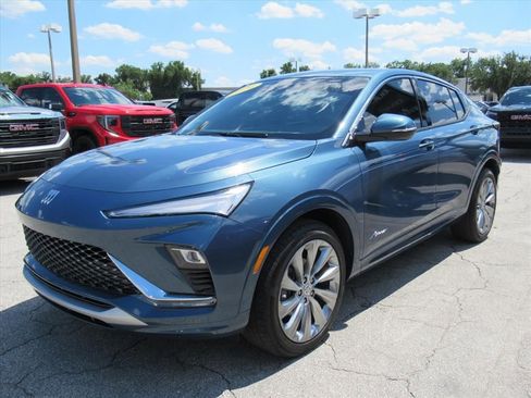 Used 2024 Buick Envista Avenir FWD image 3