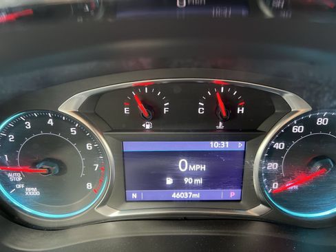 Used 2023 Chevrolet Traverse LT AWD/4WD image 15