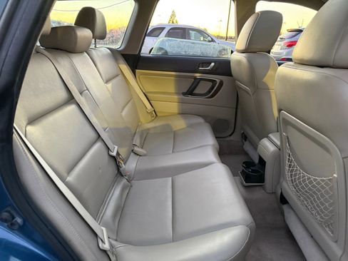 Used 2008 Subaru Outback 2.5i Limited L.L. Bean image 20