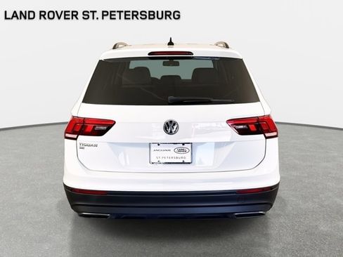 Used 2019 Volkswagen Tiguan SE w/ Panoramic Sunroof Package image 6