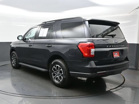 Used 2022 Ford Expedition XLT AWD/4WD image 4