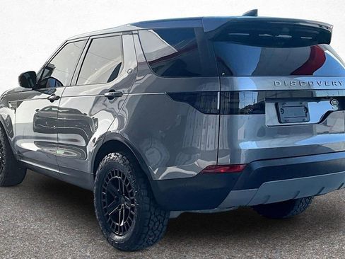Used 2018 Land Rover Discovery SE AWD/4WD image 5