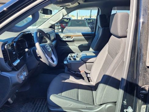 New 2026 GMC Sierra 1500 Elevation image 16