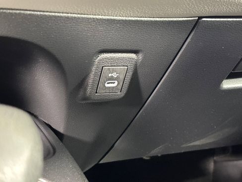 Certified 2025 Toyota Corolla LE image 22