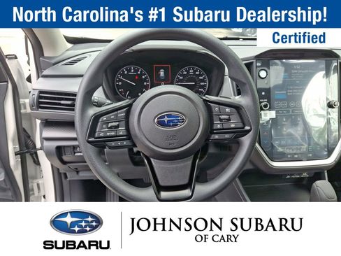 Used 2025 Subaru Crosstrek 2.0i Premium image 19