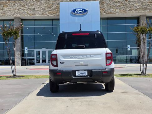 New 2026 Ford Bronco Sport Outer Banks w/ Outer Banks Tech Package+ AWD/4WD image 21