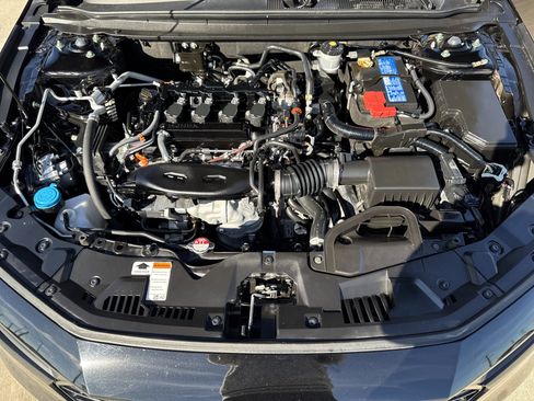Used 2023 Honda Accord EX image 33