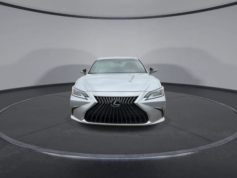 Used 2025 Lexus ES 350 w/ Premium Package FWD image 3