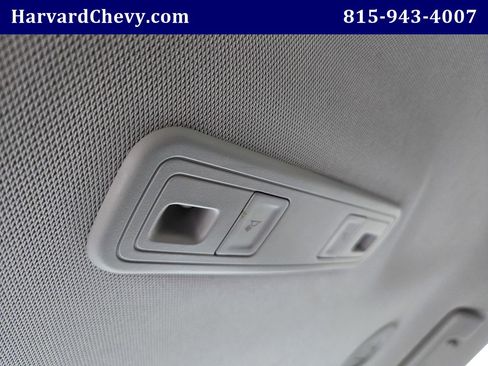 Used 2023 GMC Acadia SLT image 31