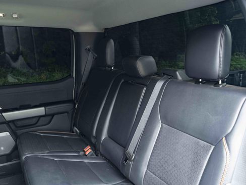 Used 2026 Ford F250 Lariat w/ Black Appearance Package AWD/4WD image 18