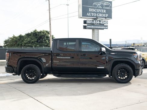 Used 2024 GMC Sierra 1500 Elevation w/ Elevation Premium Package RWD image 10