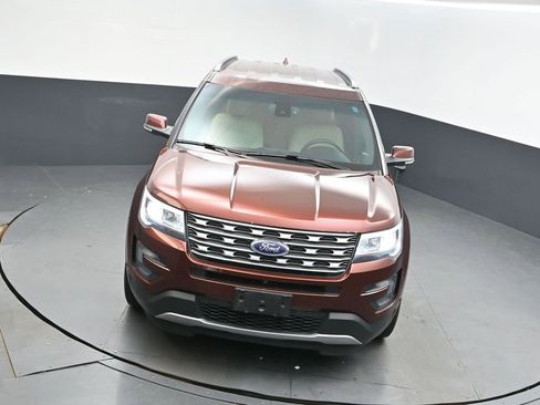 Used 2016 Ford Explorer Limited w/ Equipment Group 301A image 38