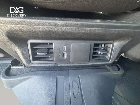 Used 2024 Chevrolet Silverado 1500 Custom AWD/4WD image 23