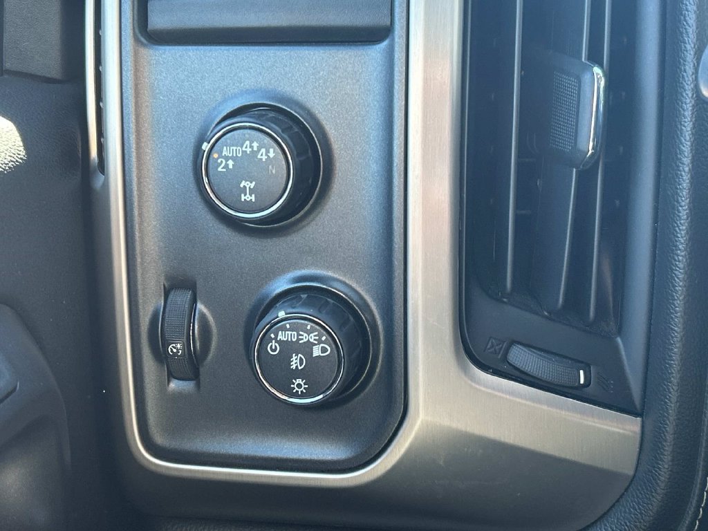 Used 2018 GMC Sierra 1500 Denali AWD/4WD image 27