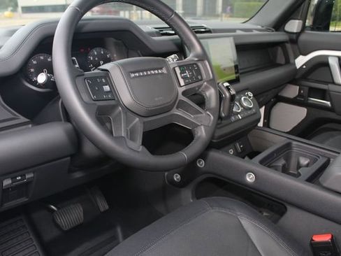 Used 2024 Land Rover Defender 130 Outbound image 14