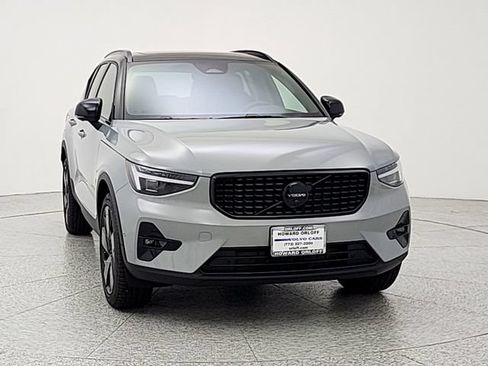 New 2026 Volvo XC40 B5 Ultra w/ Climate Package AWD/4WD image 2