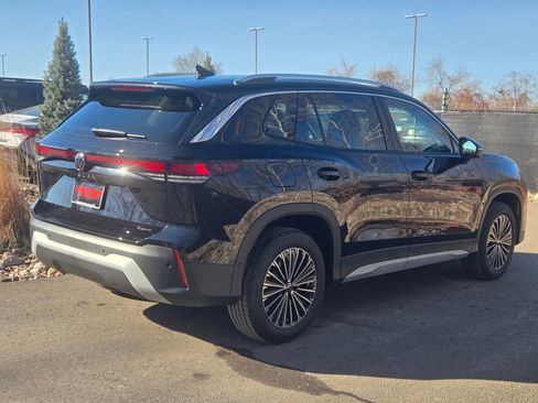 New 2026 Volkswagen Tiguan S image 5