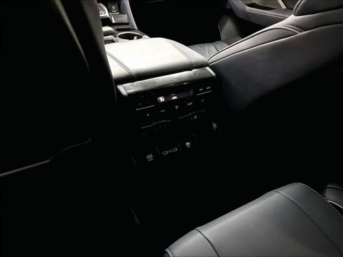Used 2023 Acura MDX Type S AWD/4WD image 37