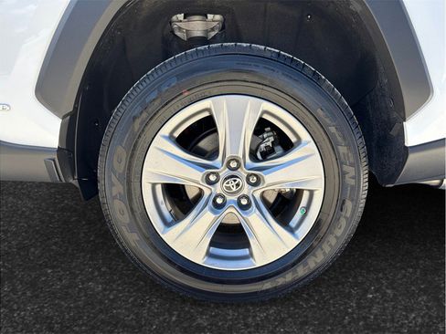 Used 2024 Toyota RAV4 LE image 11