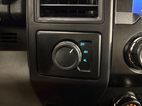 Used 2020 Ford F150 XL w/ Equipment Group 101A Mid AWD/4WD image 27