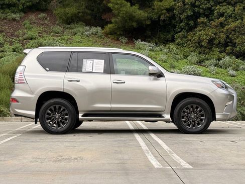 Certified 2023 Lexus GX 460 Premium image 10