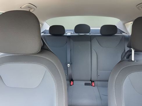 Used 2025 Kia K4 LXS FWD image 30