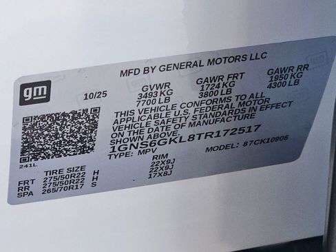 New 2026 Chevrolet Suburban High Country w/ Sun And Tow Package AWD/4WD image 27