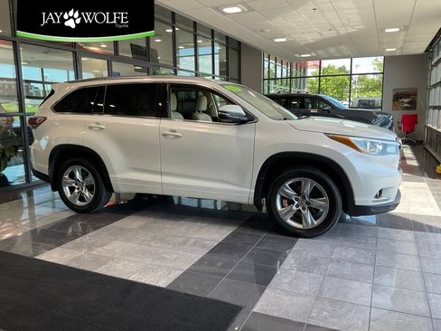 Used 2015 Toyota Highlander Limited AWD/4WD image 1