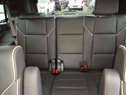 Certified 2023 Cadillac Escalade Premium Luxury w/ LPO, Floor Liner Package AWD/4WD image 18