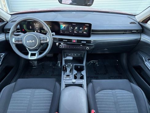 Used 2025 Kia K5 LXS FWD image 32