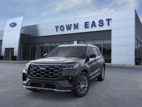 New 2026 Ford Explorer Platinum image 32