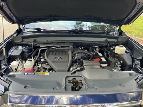 Used 2024 Toyota Grand Highlander FWD image 19