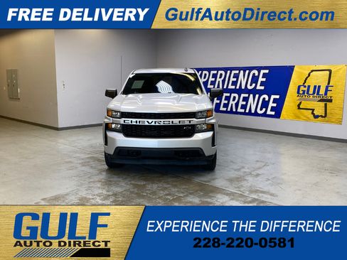 Used 2022 Chevrolet Silverado 1500 Custom w/ LPO, Dark Essentials Package AWD/4WD image 3