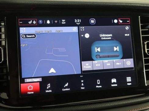 Used 2025 Dodge Durango GT AWD/4WD image 32