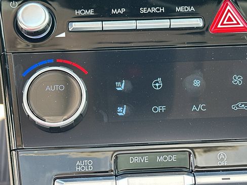 New 2025 Hyundai Santa Fe Calligraphy FWD image 22