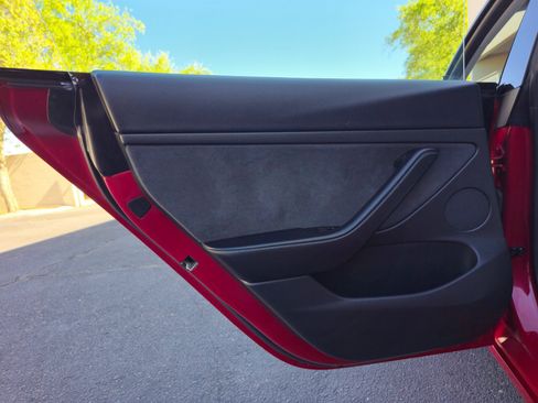 Used 2022 Tesla Model 3 RWD image 25