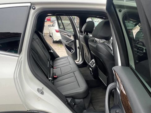 Used 2018 BMW X3 xDrive30i w/ Driving Assistance Package AWD/4WD image 17