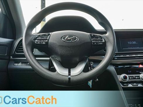 Used 2020 Hyundai Elantra SE w/ Cargo Package (C1) FWD image 19