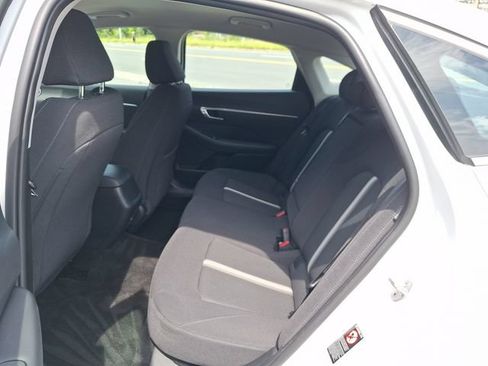 Used 2023 Hyundai Sonata SEL FWD image 22