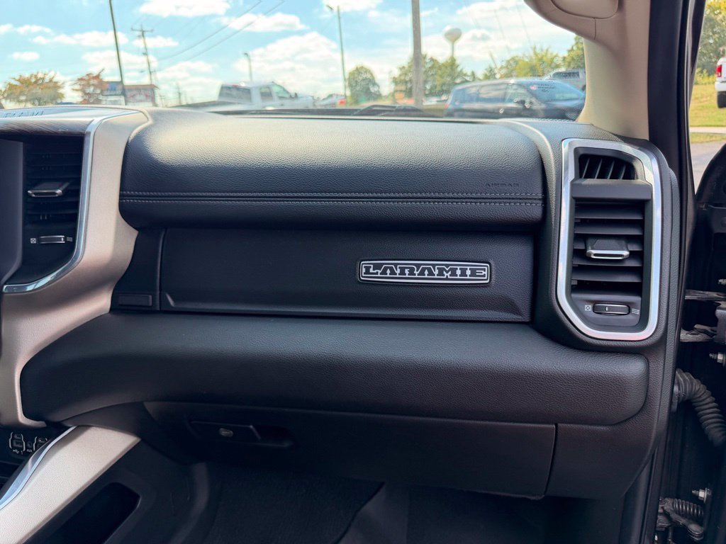 Used 2019 RAM 3500 Laramie AWD/4WD image 33