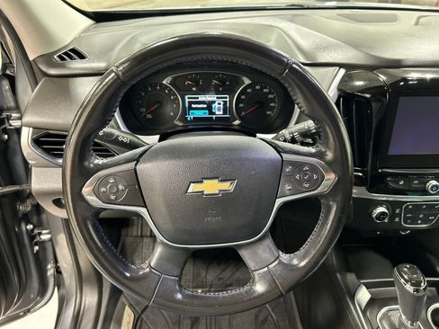 Used 2019 Chevrolet Traverse LT AWD/4WD image 17