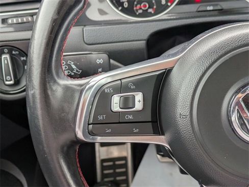 Used 2016 Volkswagen GTI SE w/ Lighting Package (SEL) image 18