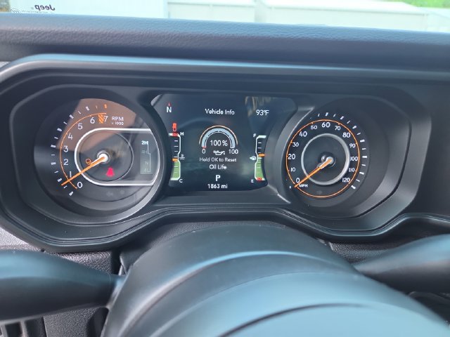 Used 2024 Jeep Gladiator Mojave AWD/4WD image 15