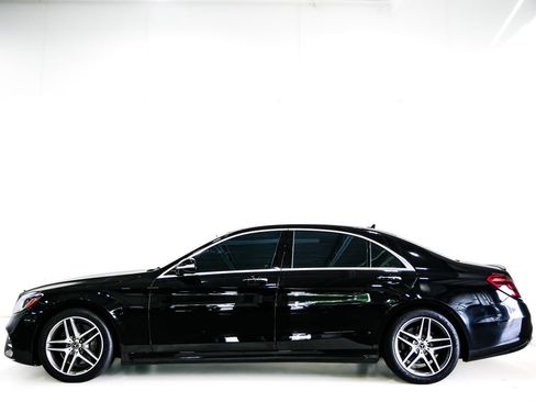Used 2018 Mercedes-Benz S 560 4MATIC Sedan image 6