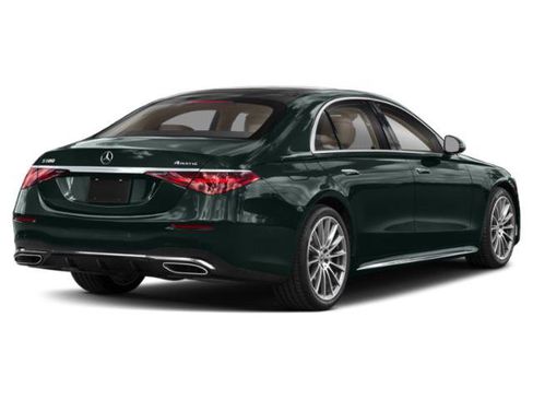Used 2023 Mercedes-Benz S 580 4MATIC Sedan image 2
