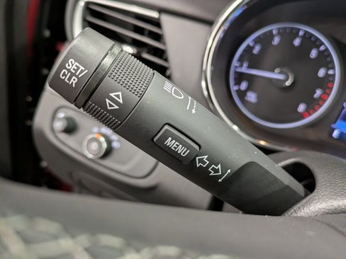 Used 2022 Buick Encore Preferred w/ Safety Package image 18