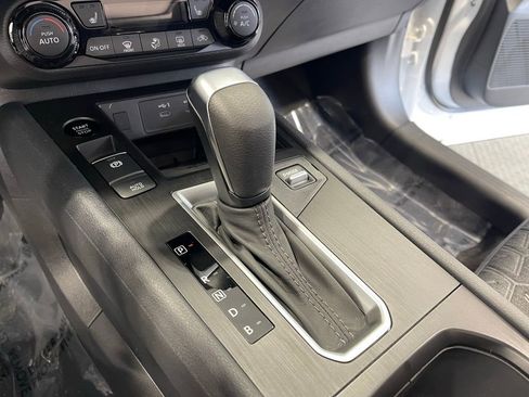 New 2026 Nissan Kicks SV w/ SV Premium Package FWD image 10