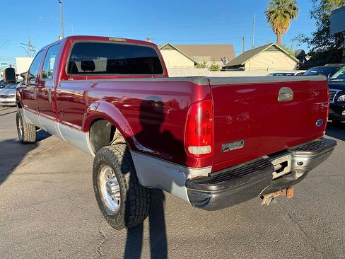 Used 2004 Ford F350 XLT image 7