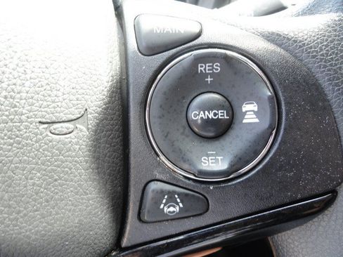 Used 2021 Honda HR-V EX image 17